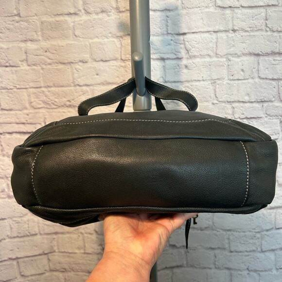 Fossil Black Shoulder Bag with contrasting stitching Western Bohemian Like New - Picture 4 of 9